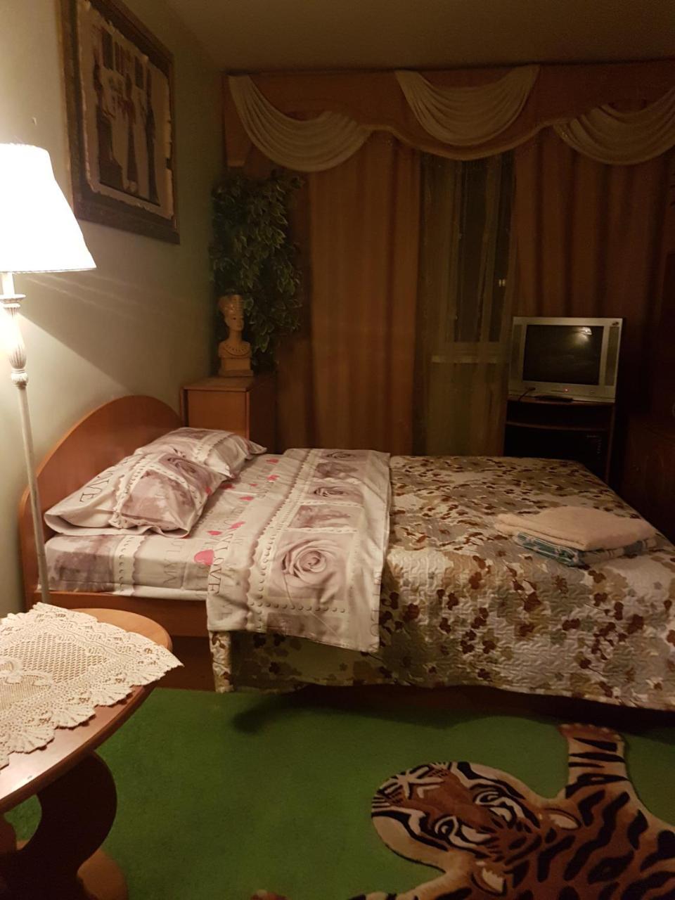 House Hotel Apartments 2 Rivne Exterior foto